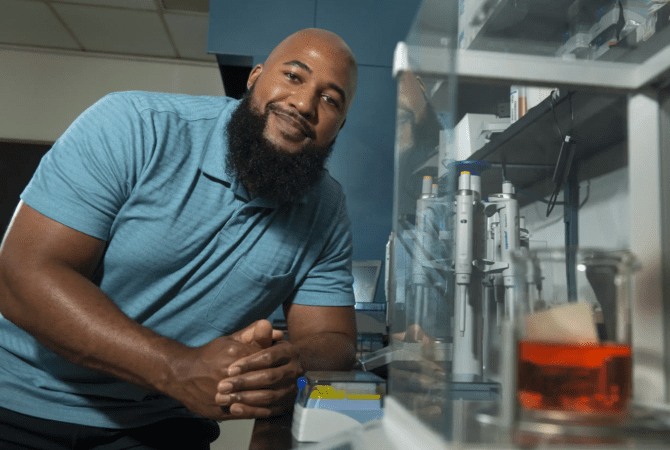 Mychal Smith, Ph.D., an assistant professor in the VCU Department of Chemistry, will oversee the grant, which will begin in the 2023-24 academic year. (Kevin Morley, University Marketing)