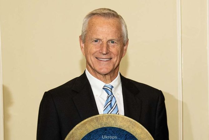 Bobby Ukrop