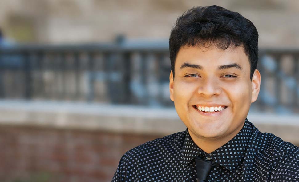 Chris Guzman-Cruz