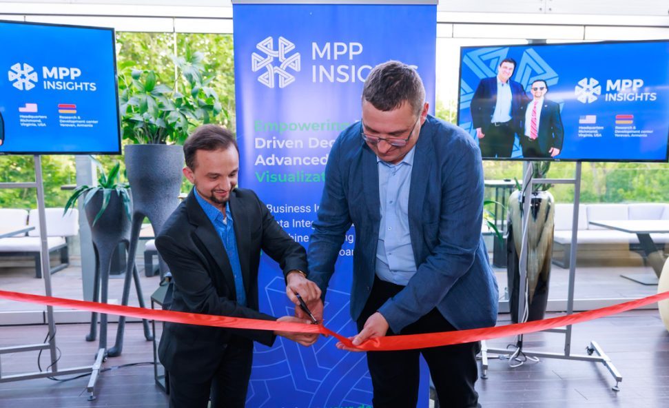 mpp insights ribbon cutting 1 971x592